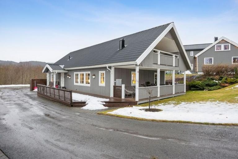 7074 Spongdal Spongdalsvegen 816